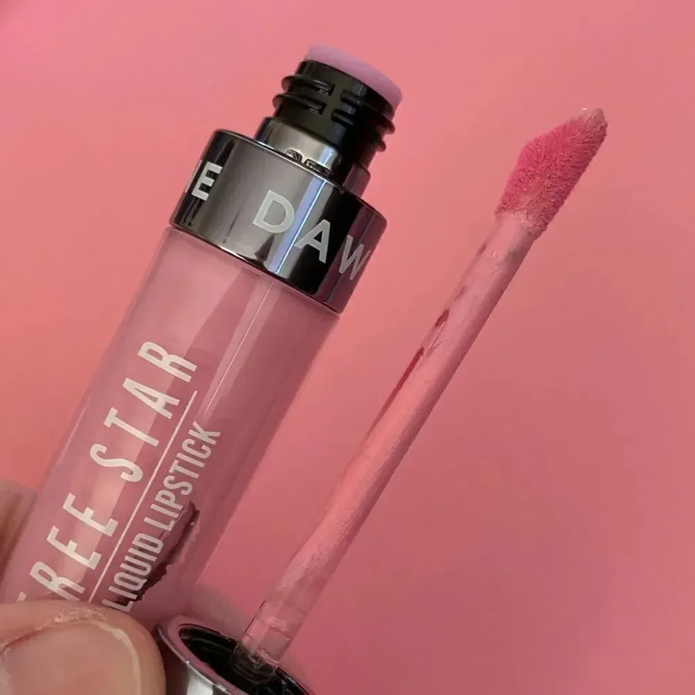 Jeffree Star shades as